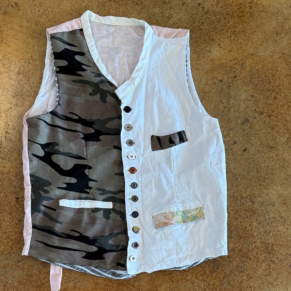 Vest by daswerkhaus.com White & Camouflage one of a kind Designer from Germany